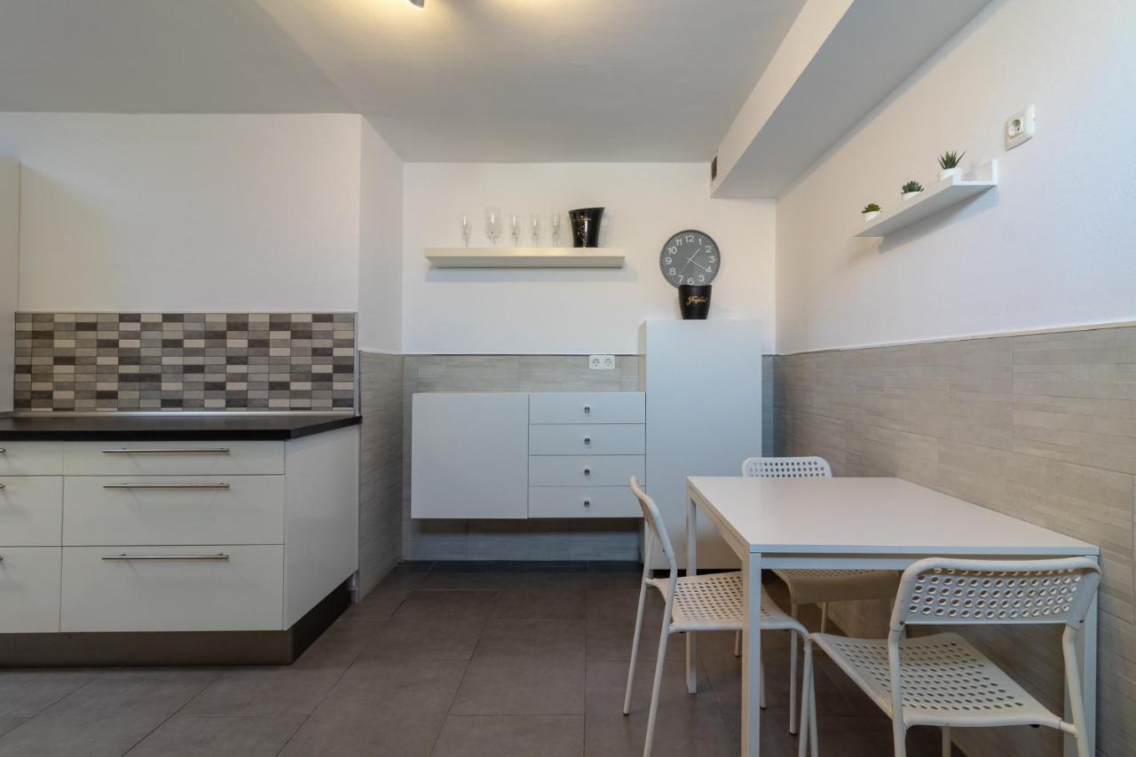 Flatguest Morro Jable * Beach * Terrace * Bbq 外观 照片